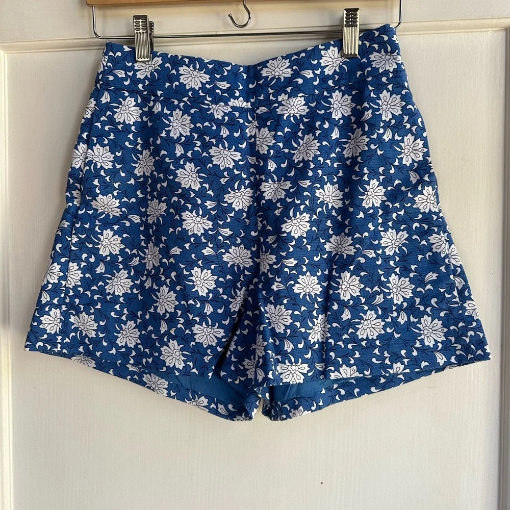 J.Crew Blue Floral Print Women’s Shorts NWT Size 0